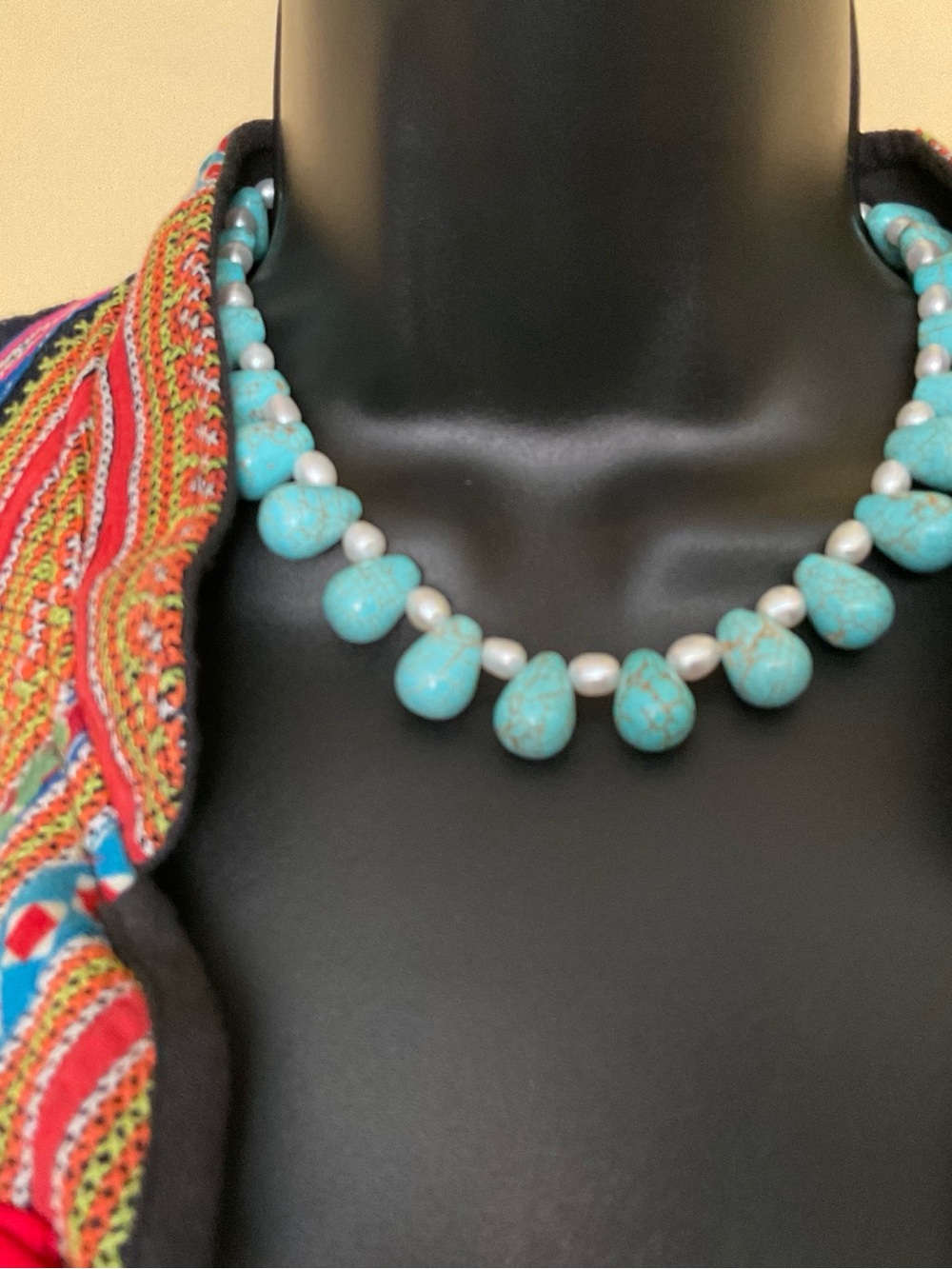 Turquoise Bead and Pearl Necklace and bracelet set